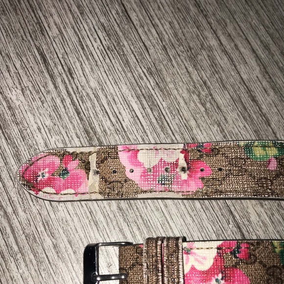 Gucci YA1264038 G-Timeless I watch band (BAND ONLY) - Picture 2 of 7